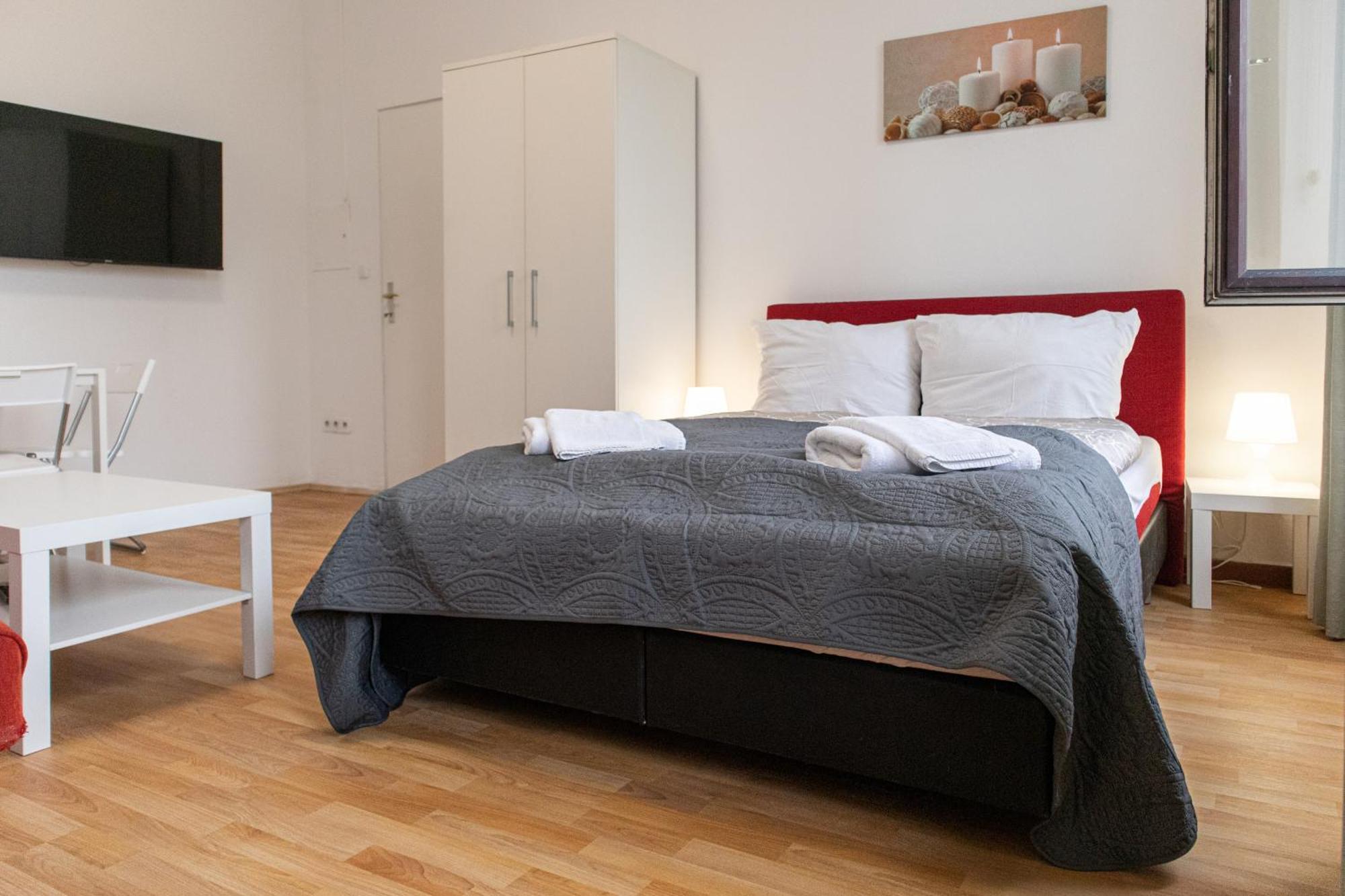 Homelike 2Br Apt. @Millenium Tower/Danube River Вена Экстерьер фото